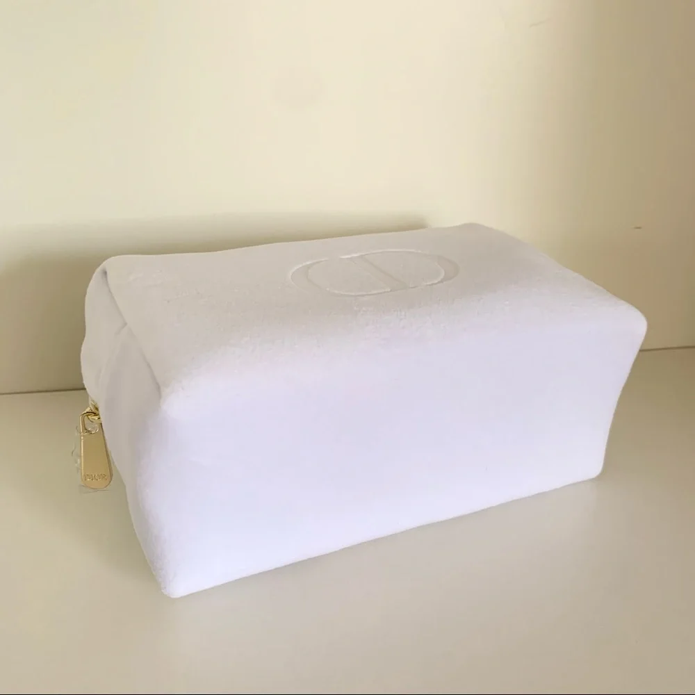 NEW Dior furry zippy pouch